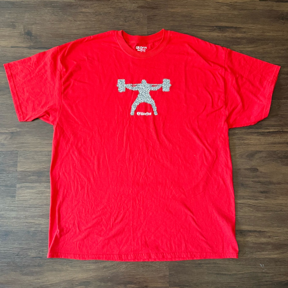 Gildan Red Men's Shirt with Weightlifting Graphic